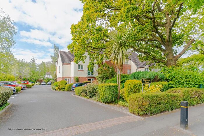 1 Bedroom Flat For Sale In Highbury Court, Howard Road East, Kings Heath, Birmingham, B13