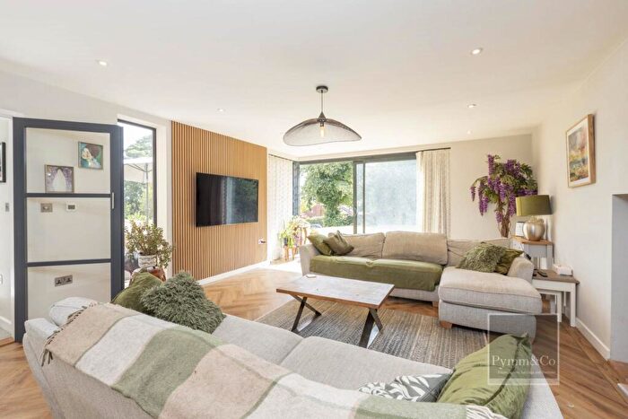 4 Bedroom Detached House For Sale In Southgate Lane, Norwich, NR1