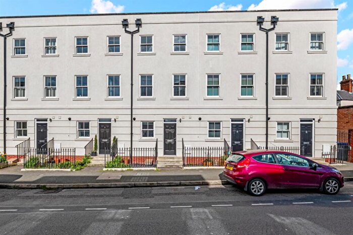 4 Bedroom Town House For Sale In Regent Mews, Chapel Street, Leamington Spa, CV31