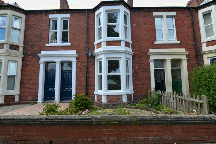 1 Bedroom Apartment To Rent In Birtley Avenue, Tynemouth, NE30