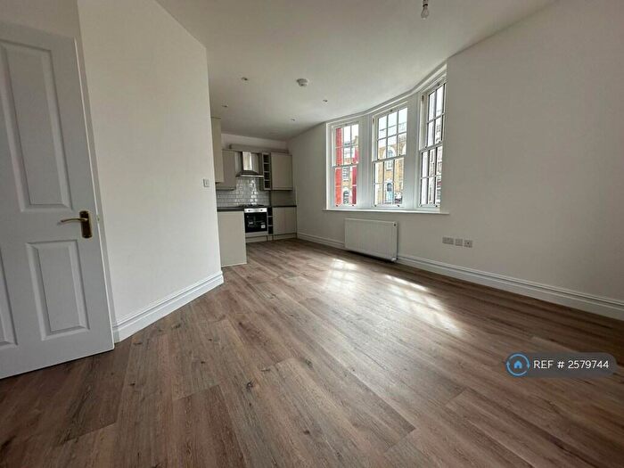 1 Bedroom Flat To Rent In High Street, London, NW10
