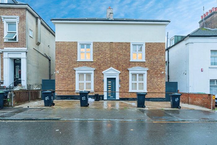 1 Bedroom Flat To Rent In Flat, Limes Road, London, SE13