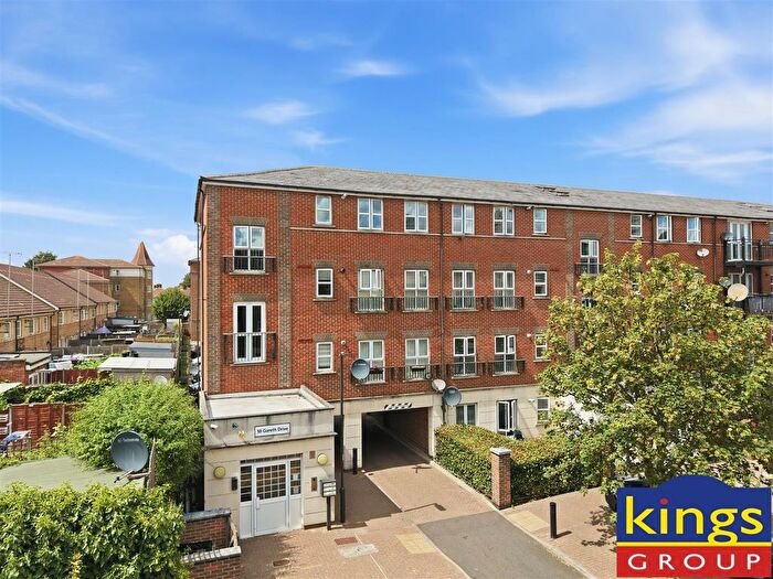 2 Bedroom Flat For Sale In Gareth Drive, Edmonton, N9