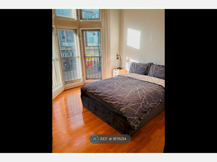 1 Bedroom Flat To Rent In Hepworth Chambers Apartments, Leeds, LS1