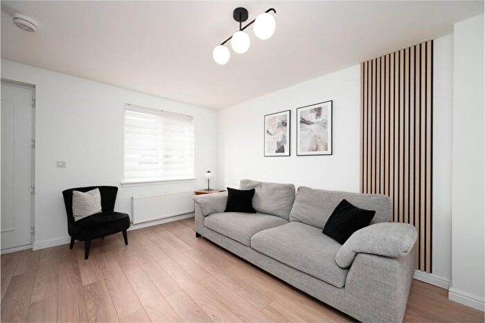 2 Bedroom Terraced House For Sale In Bishopston Circle, Portlethen, Aberdeen, AB12