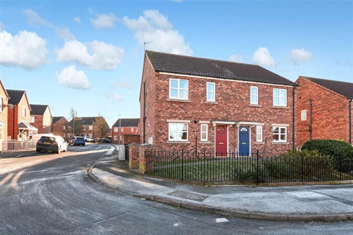 3 Bedroom Semi Detached House For Sale In Temple Road, Scunthorpe, DN17