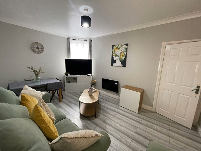 1 Bedroom Flat To Rent In St Johns Wood, London, NW8