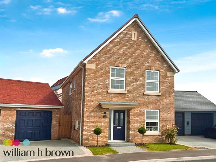 3 Bedroom House To Rent In Windermere Way, Hanningfield Park, Rettendon, CM3