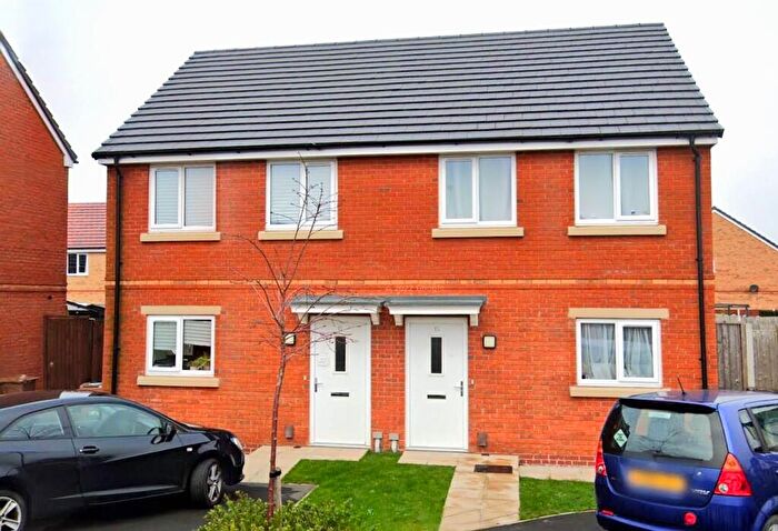 3 Bedroom Semi-Detached House To Rent In Brightsons Close, Southport, Merseyside, PR8