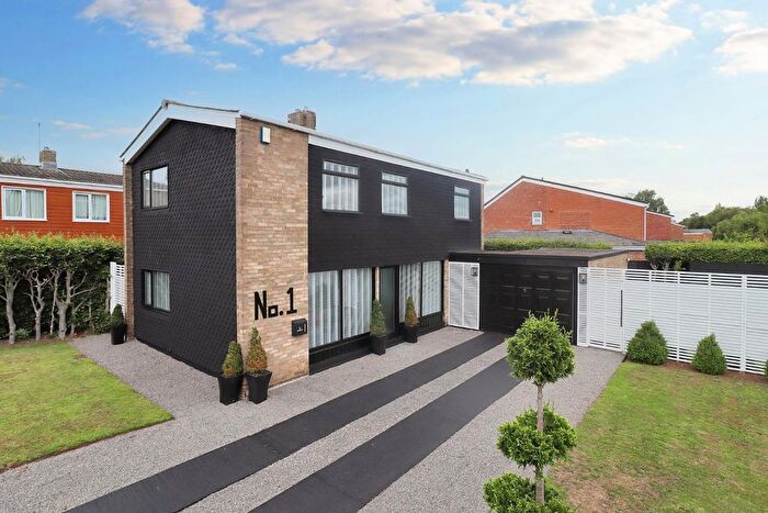 3 Bedroom Detached House For Sale In Hawkesbury Close, Hartburn, Stockton-On-Tees, TS18