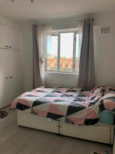 2 Bedroom Flat To Rent In Mile End Road, Whitechapel/Stepney Green, E1
