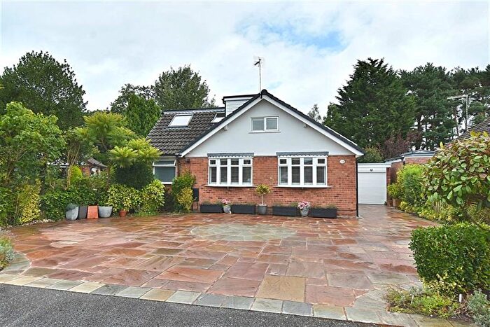 4 Bedroom Detached Bungalow For Sale In Lea Avenue, Goostrey, Crewe, CW4