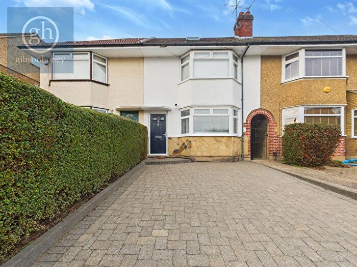 3 Bedroom Property To Rent In Royal Crescent, Ruislip, HA4