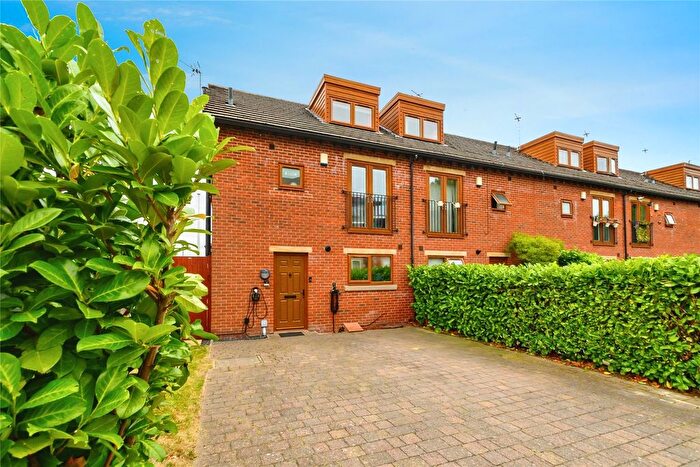 3 Bedroom Semi-Detached House For Sale In Deardens Street, Elton, Bury, Greater Manchester, BL8