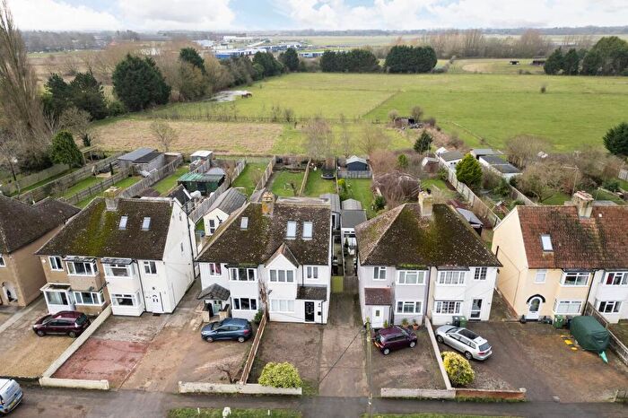 4 Bedroom Semi-Detached House For Sale In Whitecross, Abingdon, OX13