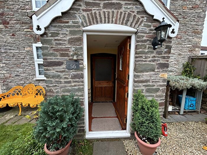 3 Bedroom Semi-Detached House To Rent In West Street, Oldland Common, Bristol, BS30