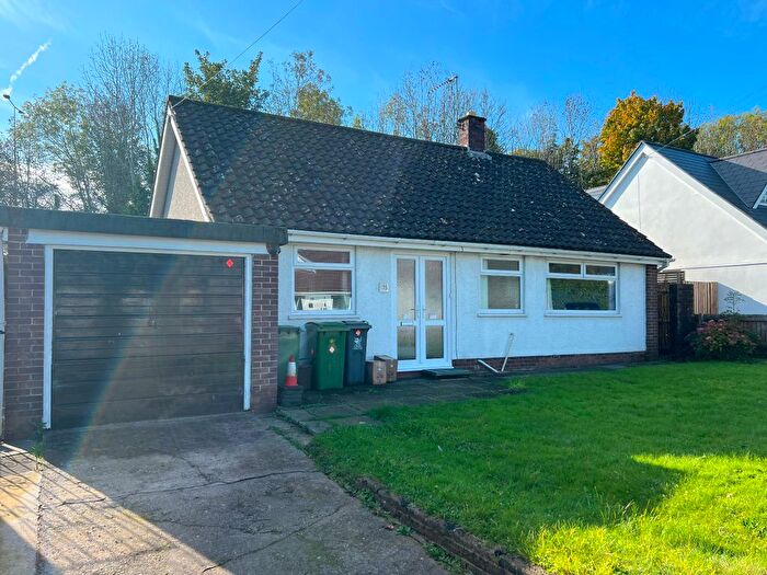2 Bedroom Bungalow To Rent In Pen-Y-Dre, Rhiwbina, Cardiff, CF14