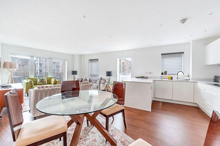 3 Bedroom Flat For Sale In Stanmore Place, Stanmore, HA7