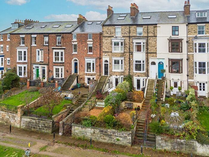 4 Bedroom Terraced House For Sale In Esk Terrace, Whitby, YO21