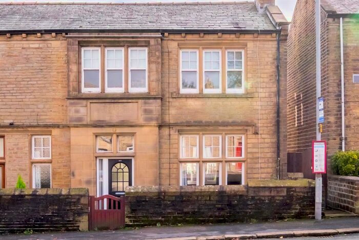 3 Bedroom Semi-Detached House To Rent In New Hey Road, Outlane, Huddersfield, HD3