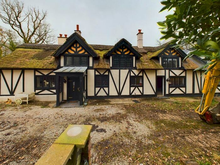 4 Bedroom Cottage For Sale In Blakeley Road, Wirral, CH63