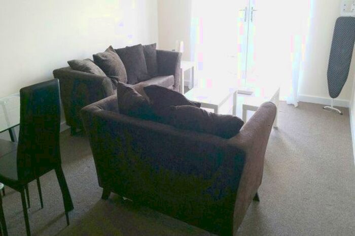 2 Bedroom Flat To Rent In Burlington Street, Liverpool, L3