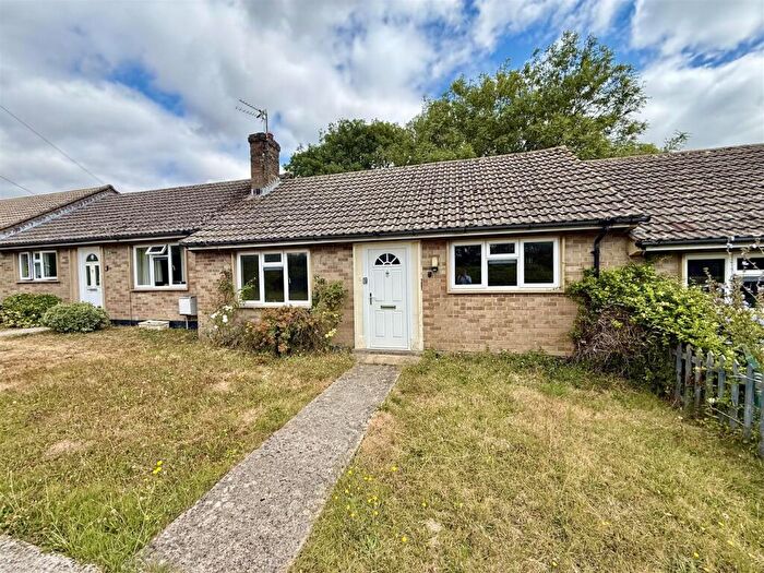 2 Bedroom Terraced Bungalow For Sale In Parklands, Malmesbury, SN16