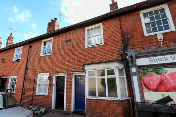 2 Bedroom Flat To Rent In Mill Road, Ingatestone, CM4