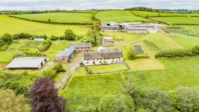 Detached House For Sale In Sandford, Crediton, EX17