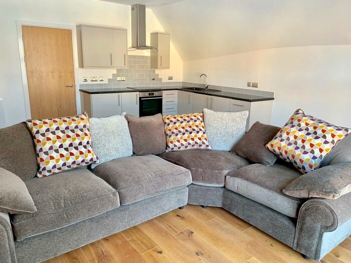 2 Bedroom Apartment To Rent In Lambs Building, City Centre, NG1