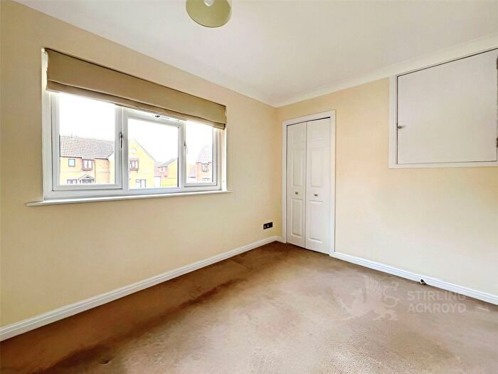 1 Bedroom End Of Terrace House To Rent In Dairymans Walk, Guildford, Surrey, GU4