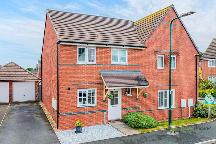 3 Bedroom Semi-Detached House For Sale In Crossbill Road, Darwins Walk, Shrewsbury, SY3