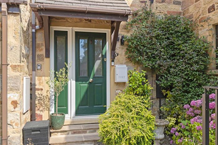 3 Bedroom House For Sale In Cross End Fold, Addingham, Ilkley, LS29