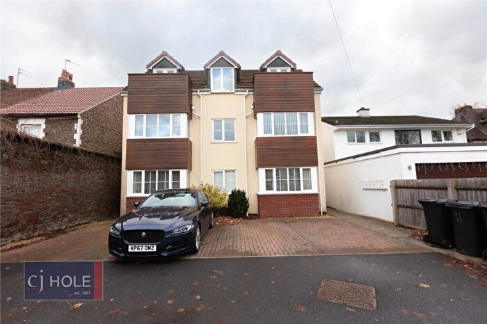 2 Bedroom Apartment To Rent In Downend Road, Downend, Bristol, South Gloucestershire, BS16