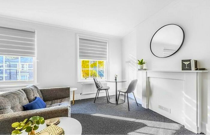 Studio To Rent In Gloucester Crescent, NW1
