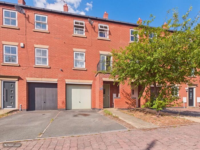 3 Bedroom Town House For Sale In Nether Hall Avenue, Great Barr, Birmingham, B43