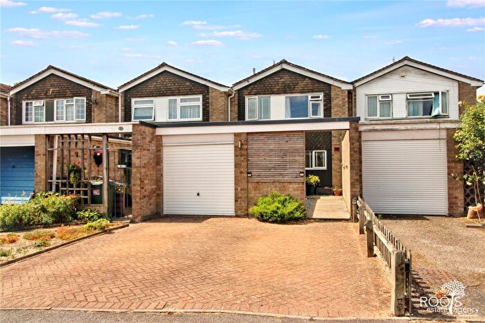 3 Bedroom Terraced House For Sale In Coombe Court, Thatcham, Berkshire, RG19