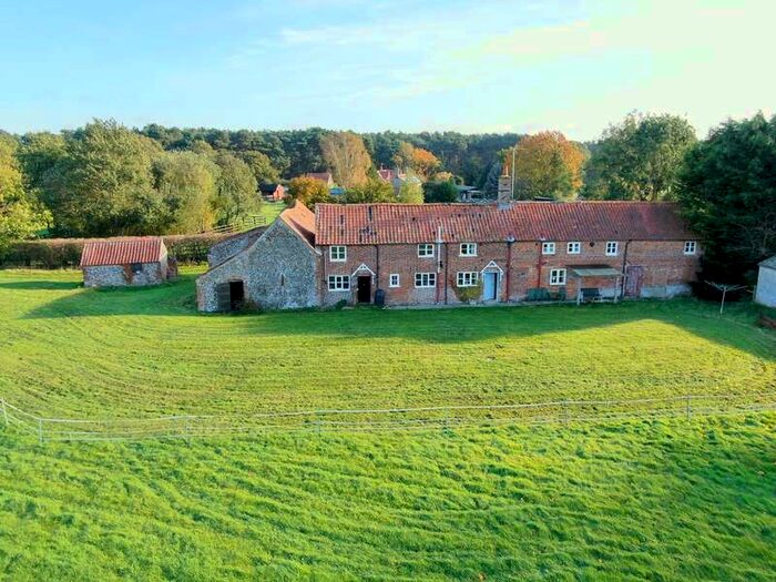 3 Bedroom Cottage For Sale In Craymere Road, Briston, Melton Constable, NR24