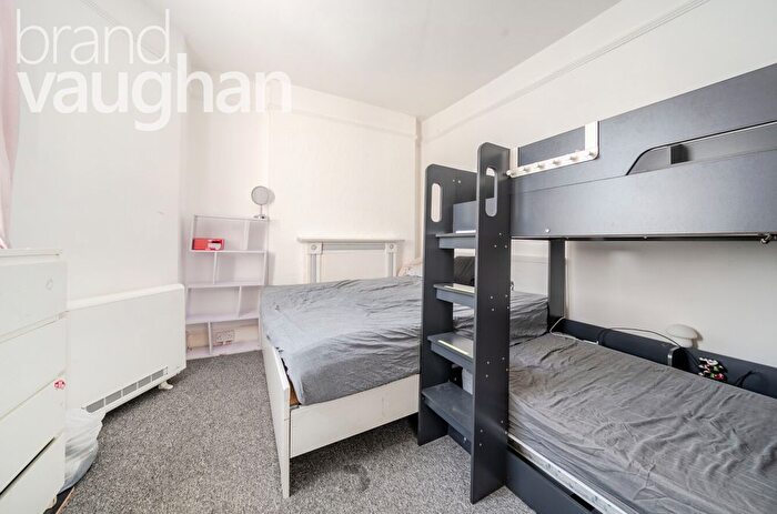 1 Bedroom Flat To Rent In Waterloo Street, Hove, East Sussex, BN3