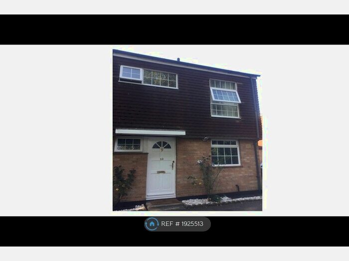 3 Bedroom End Of Terrace House To Rent In Langcroft Close, Carshalton, SM5