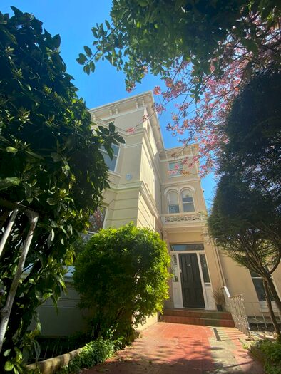 Flat To Rent In Buckingham Road, BN1