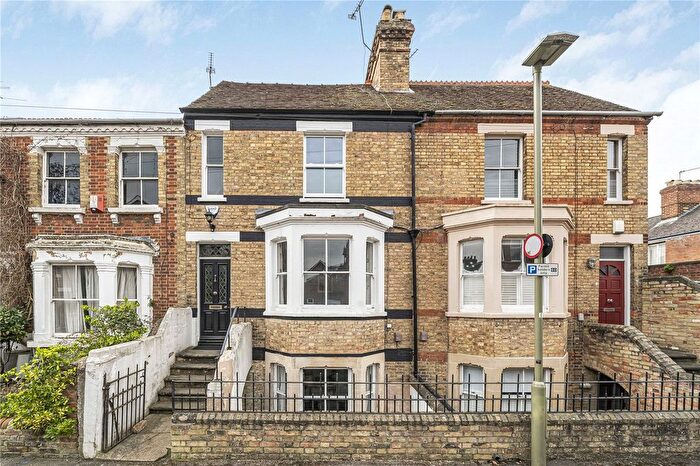 4 Bedroom Terraced House For Sale In Hurst Street, East Oxford, OX4