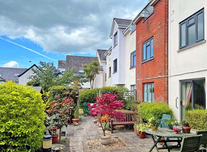 2 Bedroom Retirement Property For Sale In Kerslakes Court, Honiton, EX14