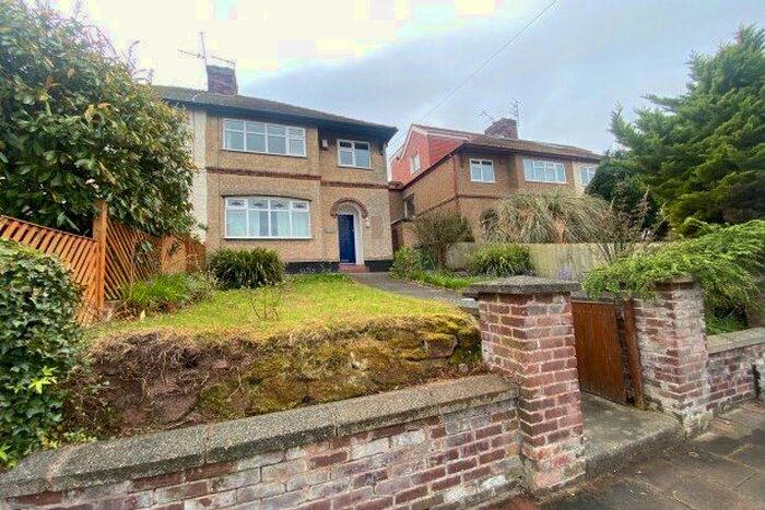 3 Bedroom Semi-Detached House To Rent In Greenhow Avenue, Wirral, CH48