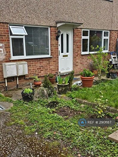 2 Bedroom Maisonette To Rent In St. Stephens Court, Enfield, EN1