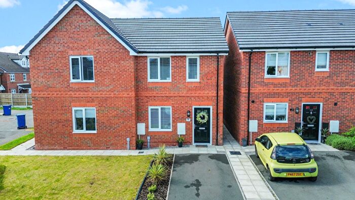 2 Bedroom Semi-detached House For Sale In Anchor Field, Leigh, WN7