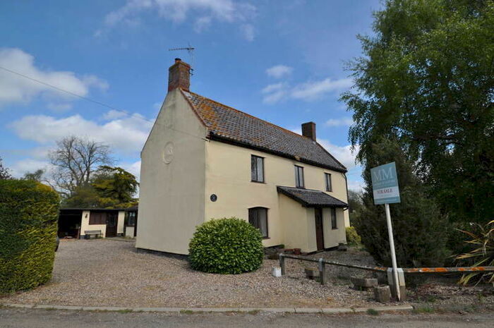 4 Bedroom Detached House For Sale In Swan Green, Cratfield, IP19