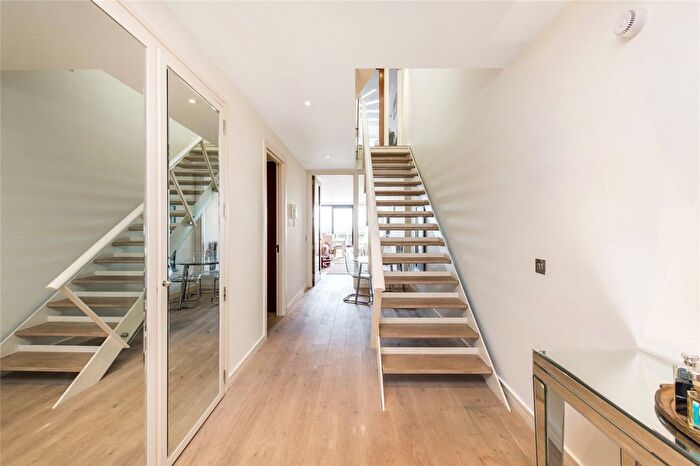 3 Bedroom Flat To Rent In Point West, Cromwell Road, SW7