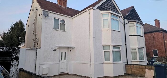 4 Bedroom Semi-Detached House To Rent In Coverley Road, Headington, Oxford, Oxfordshire, OX3