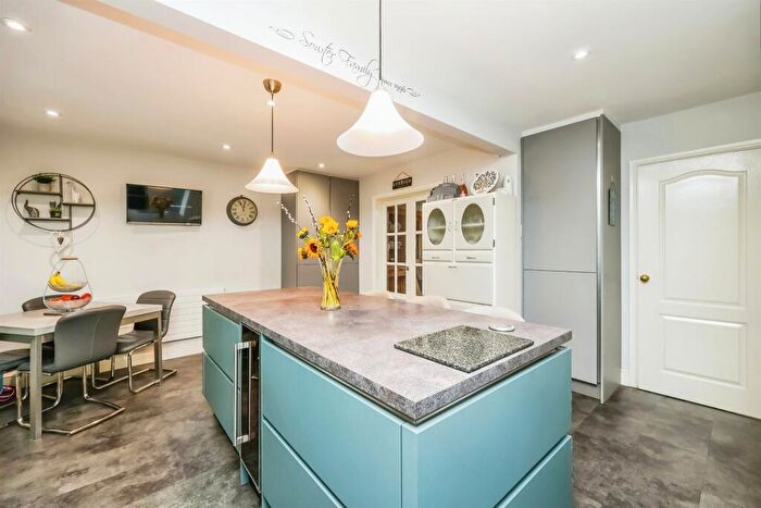 4 Bedroom Detached House For Sale In Park Lane, Selston, Nottingham, NG16
